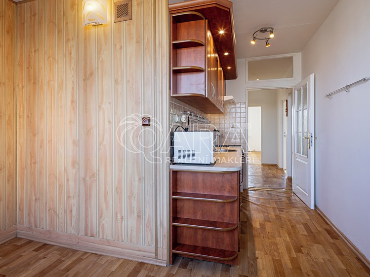 Pronájem bytu 3+1 84 m² - foto 6