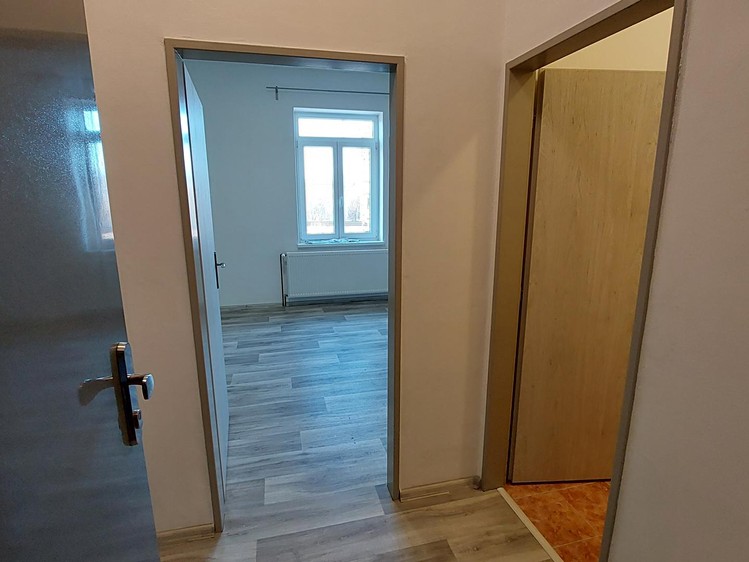Pronájem bytu 1+kk 33 m² - foto 8