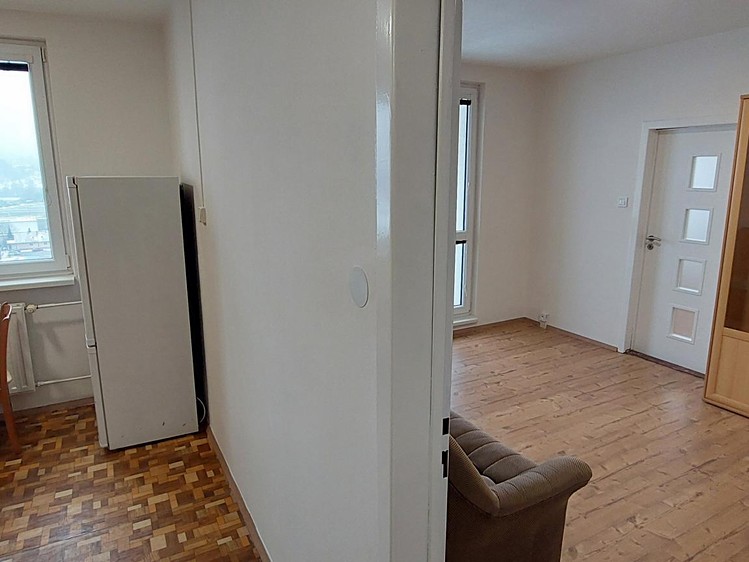 Pronájem bytu 2+1 45 m² - foto 7