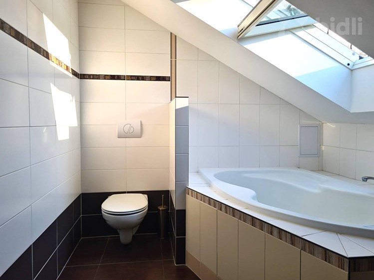 Pronájem bytu 2+kk 70 m² - foto 2