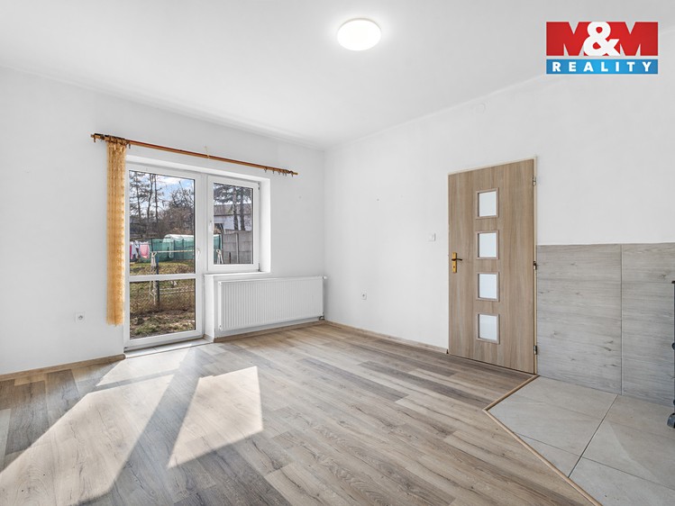 Pronájem bytu 3+1 69 m² - foto 3