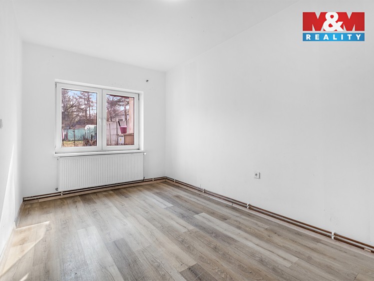 Pronájem bytu 3+1 69 m² - foto 8