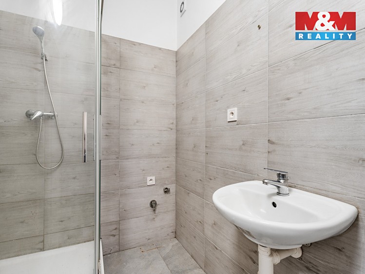 Pronájem bytu 3+1 69 m² - foto 6