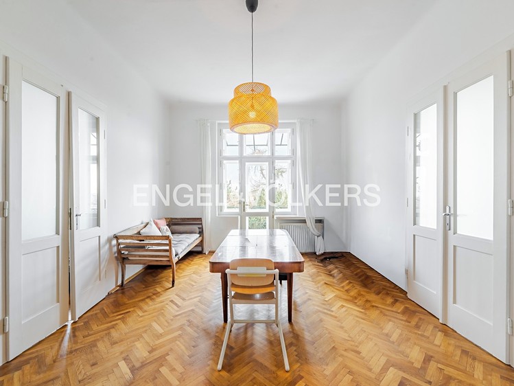 Pronájem bytu 4+1 135 m² - foto 2