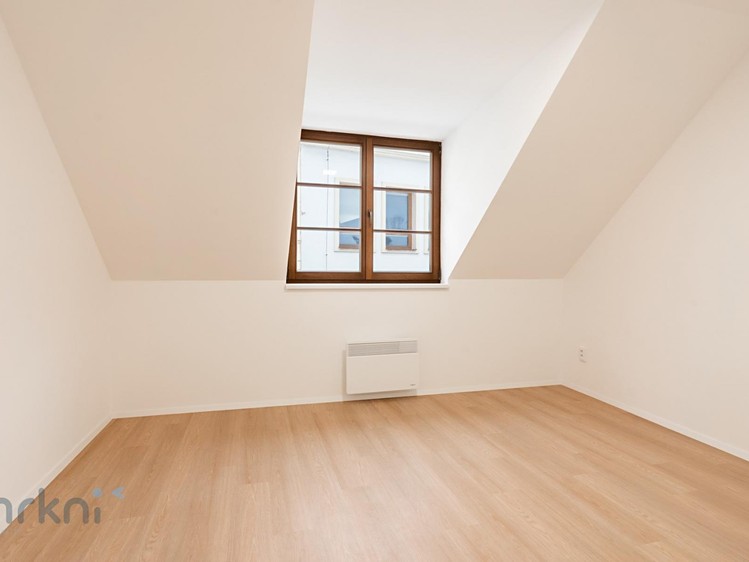Pronájem bytu 3+kk 68 m² - foto 5