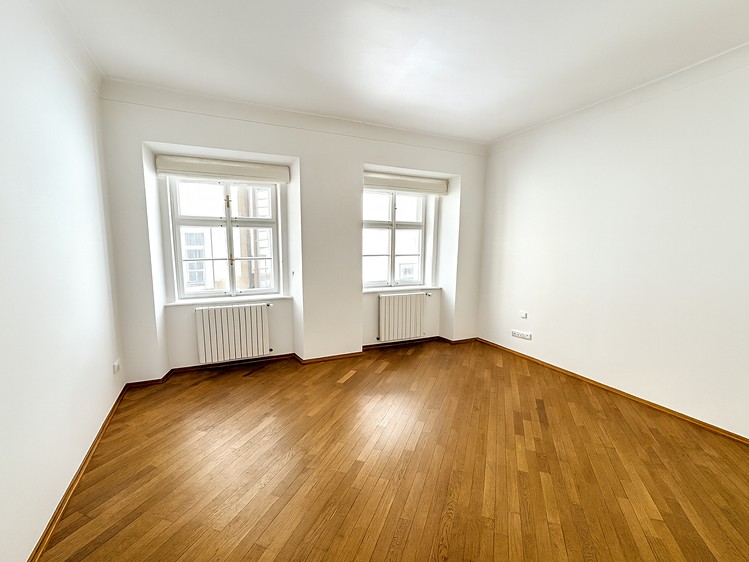Pronájem bytu 4+1 170 m² - foto 5