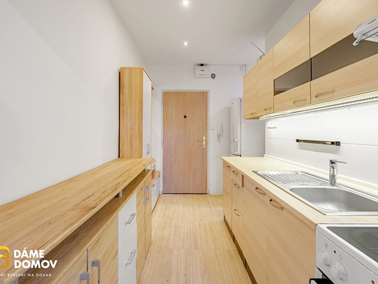 Pronájem bytu 1+kk 32 m² - foto 3
