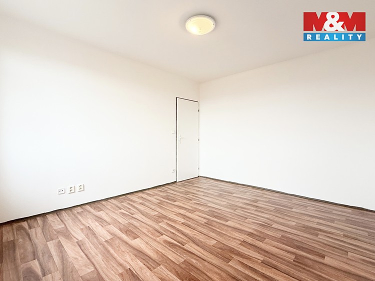 Pronájem bytu 3+kk 58 m² - foto 3