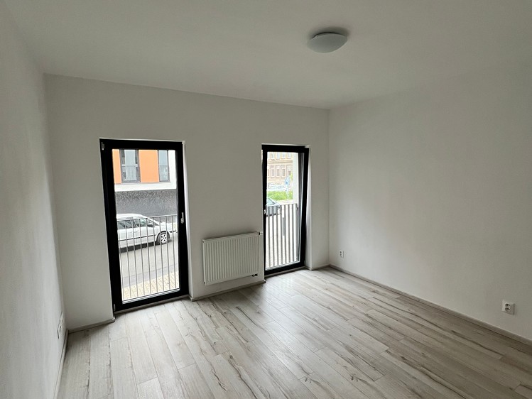 Pronájem bytu 2+kk 53 m² (Jednopodlažní) - foto 4