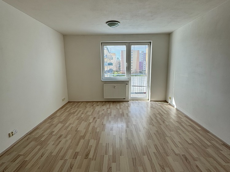 Pronájem bytu 1+kk 35 m² - foto 4
