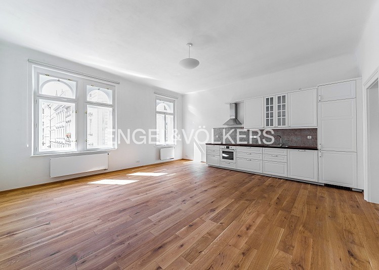 Pronájem bytu 2+kk 65 m² - foto 4