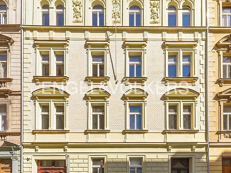 Pronájem bytu 2+kk 65 m² - foto 2