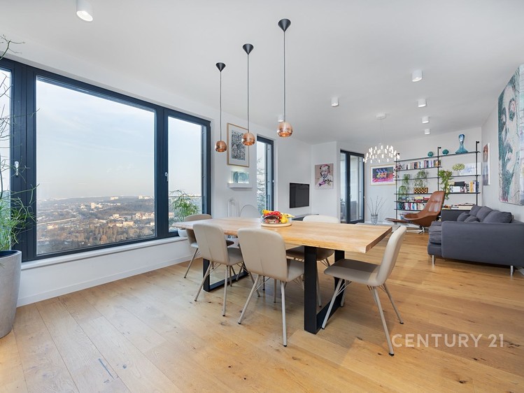 Pronájem bytu 3+kk 92 m² - foto 4