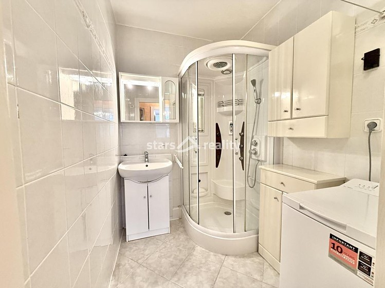 Pronájem bytu 3+1 80 m² - foto 6