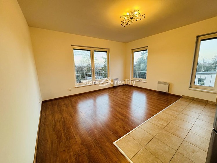 Pronájem bytu 2+kk 46 m² - foto 4