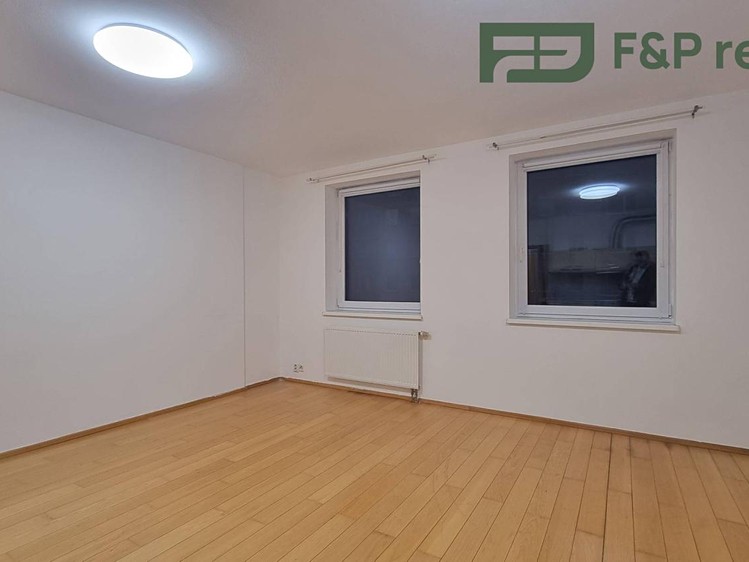 Pronájem bytu 1+kk 33 m² - foto 6