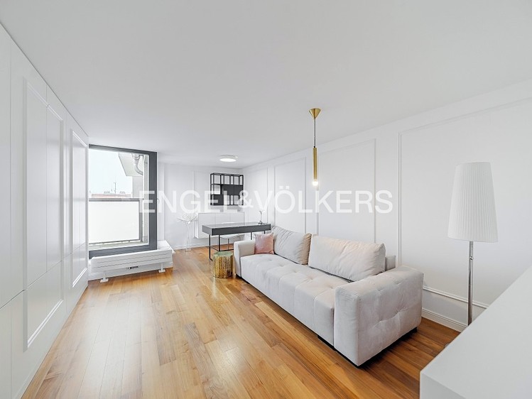 Pronájem bytu 4+kk 176 m² (Mezonet) - foto 3