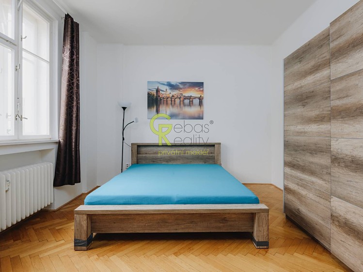 Pronájem bytu 2+1 52 m² - foto 1