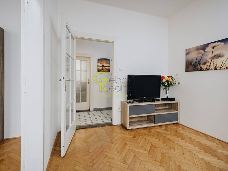 Pronájem bytu 2+1 52 m² - foto 5