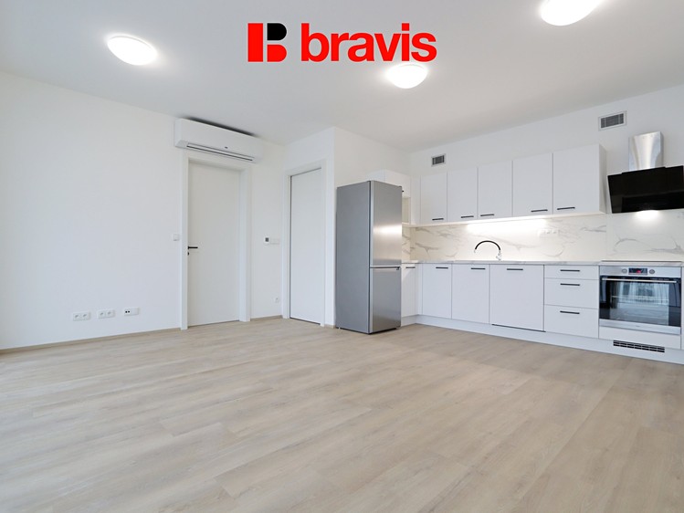Pronájem bytu 2+kk 55 m² - foto 1