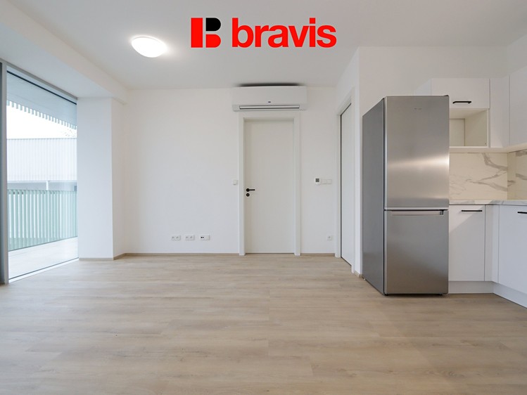 Pronájem bytu 2+kk 55 m² - foto 7