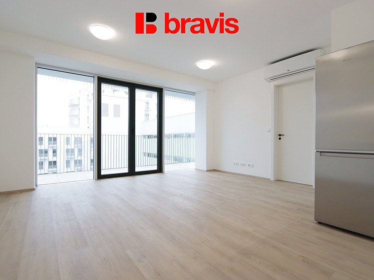 Pronájem bytu 2+kk 55 m² - foto 6