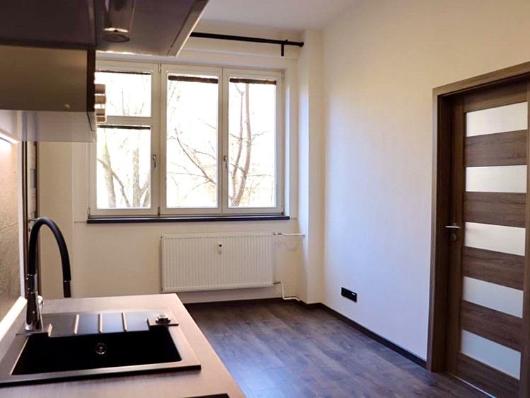 Pronájem bytu 2+kk 50 m² - foto 2