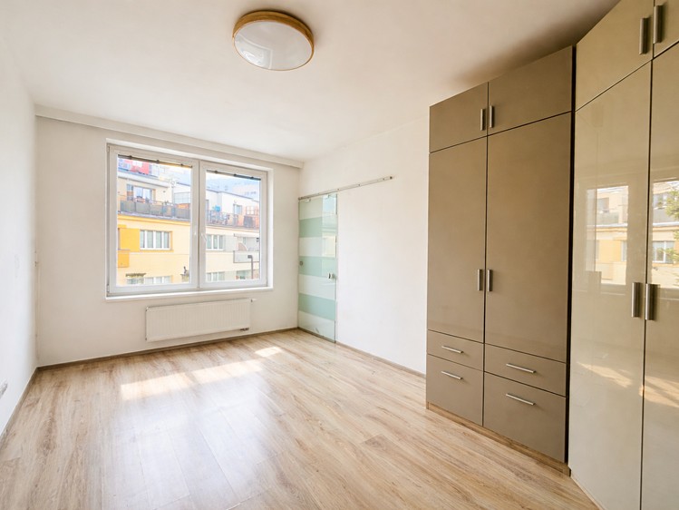 Pronájem bytu 2+kk 53 m² (Jednopodlažní) - foto 3