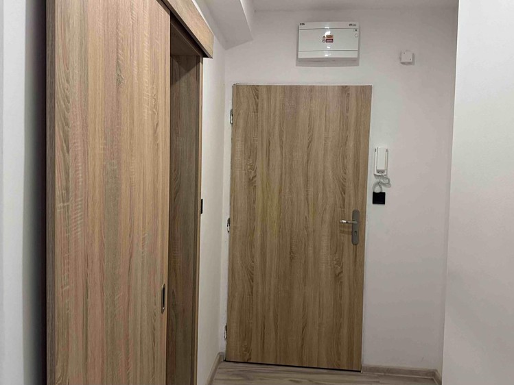 Pronájem bytu 2+kk 33 m² - foto 6