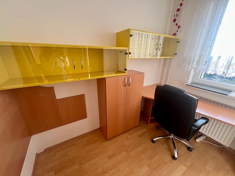 Pronájem bytu 4+1 82 m² - foto 6