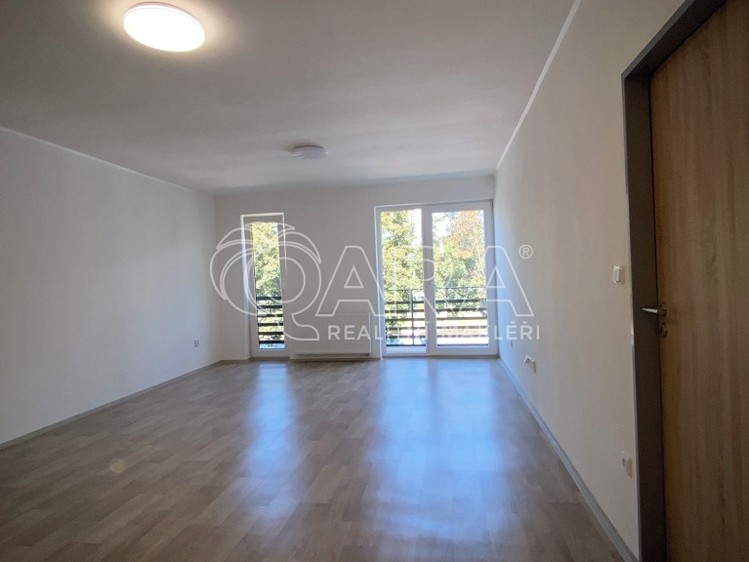 Pronájem bytu 2+kk 60 m² - foto 2