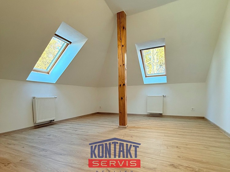 Pronájem bytu 3+kk 86 m² - foto 3