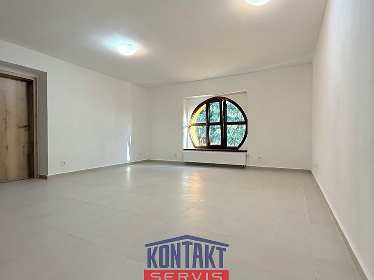 Pronájem bytu 3+kk 86 m² - foto 2
