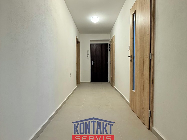 Pronájem bytu 3+kk 86 m² - foto 5