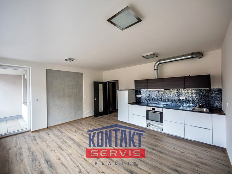 Pronájem bytu 2+kk 64 m² - foto 1