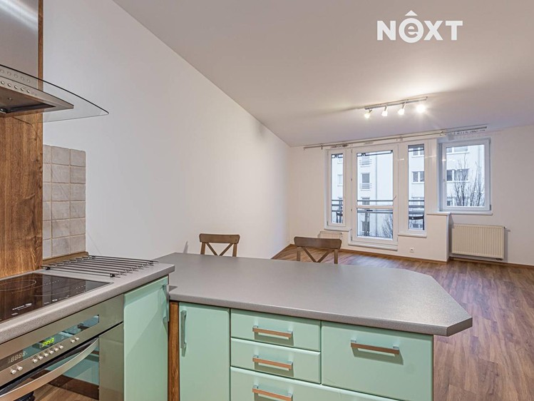 Pronájem bytu 2+kk 64 m² - foto 3