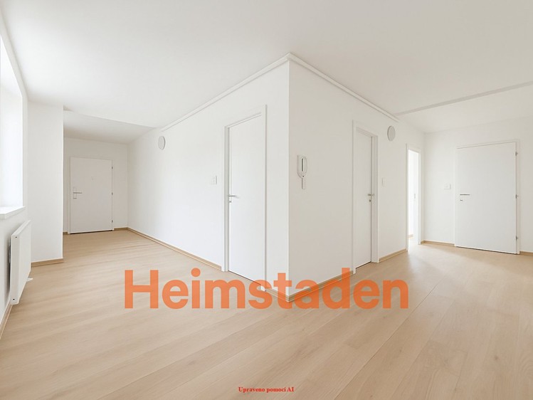 Pronájem bytu 2+1 92 m² - foto 5