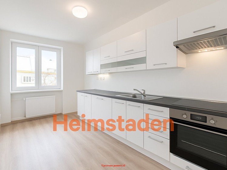 Pronájem bytu 2+1 55 m² - foto 2