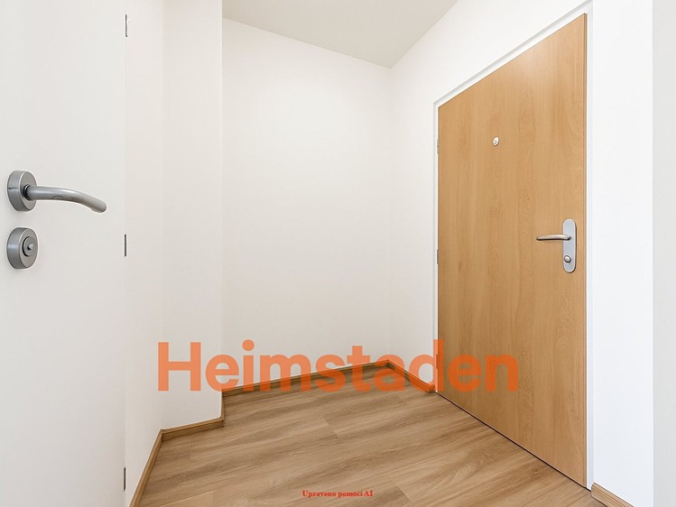 Pronájem bytu 1+kk 25 m² - foto 5