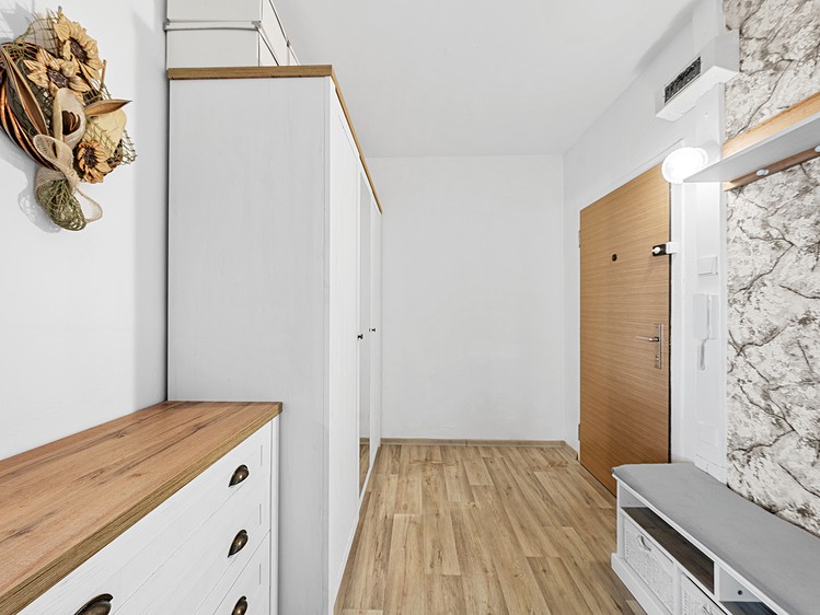 Pronájem bytu 1+kk 35 m² - foto 6