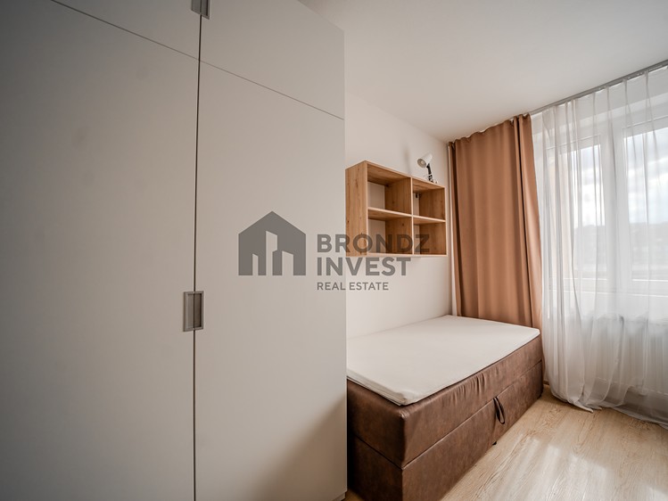 Pronájem bytu 1+kk 18 m² - foto 3