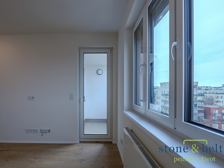 Pronájem bytu 2+kk 44 m² - foto 3