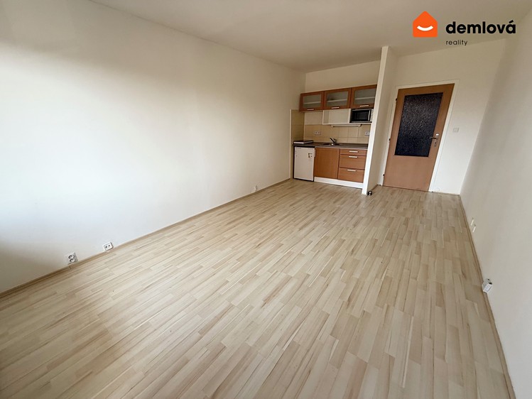 Pronájem bytu 1+kk 27 m² - foto 2