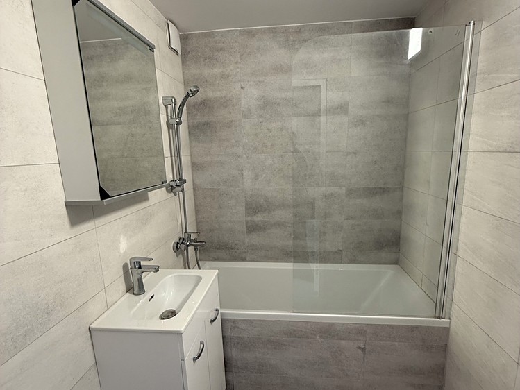 Pronájem bytu 1+1 38 m² - foto 8