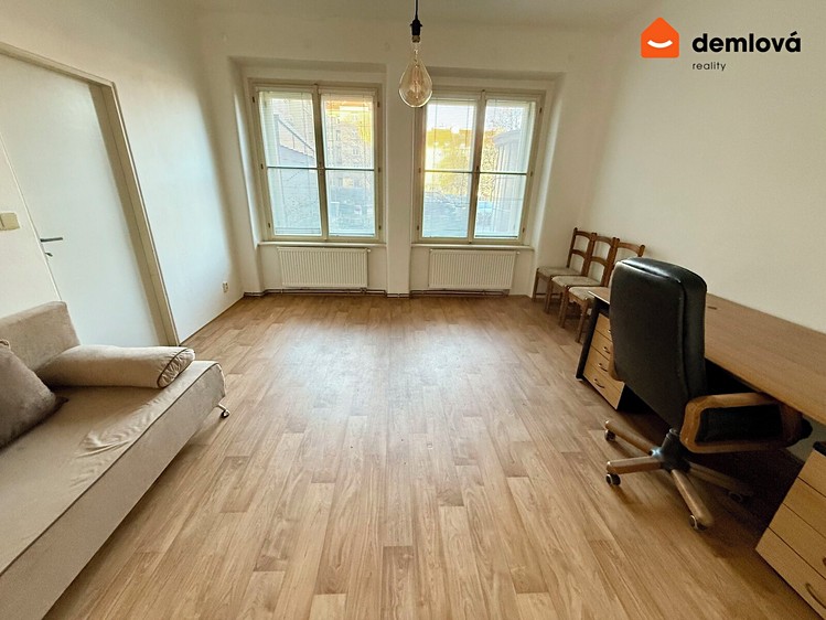 Pronájem bytu 2+kk 51 m² - foto 1