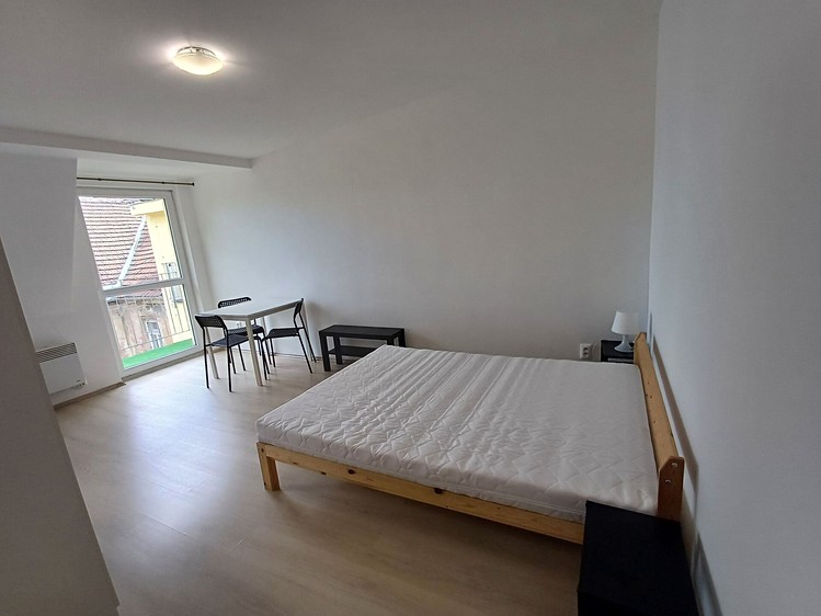 Pronájem bytu 1+kk 26 m² - foto 3