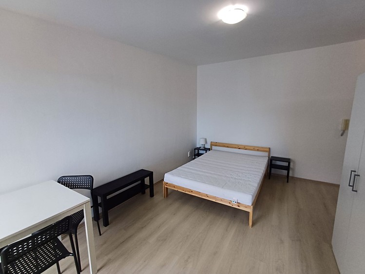 Pronájem bytu 1+kk 26 m² - foto 7