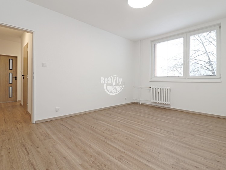 Pronájem bytu 2+1 47 m² - foto 6