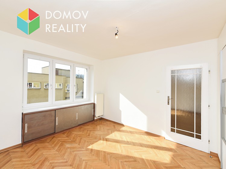 Pronájem bytu 3+1 63 m² - foto 4