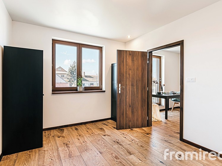 Pronájem bytu 2+kk 49 m² - foto 4